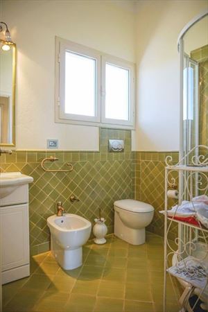 Appartamento Siluetta : Bathroom with shower