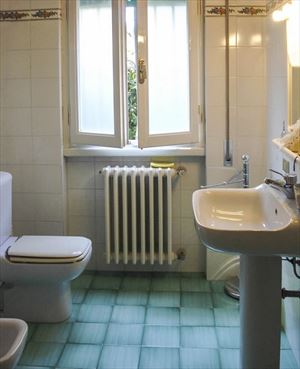 Villa La Riva : Bathroom