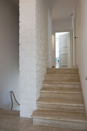 Villa Costa : Marble stairs