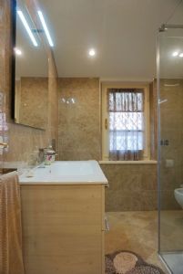 Villa Zora : Bathroom with shower