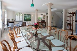 Villa Nancy : Dining room
