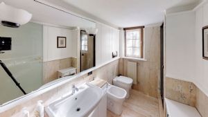 Villa Augusta : Ванная комната с душем