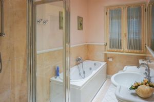 Appartamento dei Signori : Ванная комната с душем