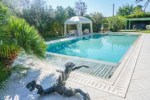 Villa Gilda : Swimming pool