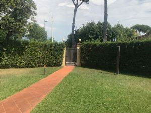Villa Roma Imperiale Gialla  : Vista esterna