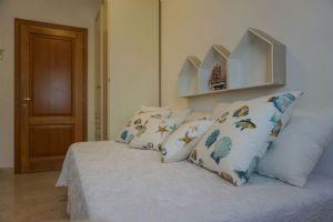 Appartamento Fiori : спальня с односпальной кроватью