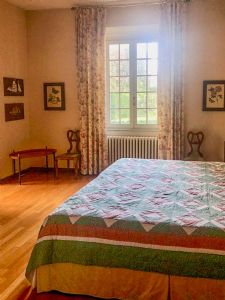 Villa Meraviglia : спальня с двуспальной кроватью