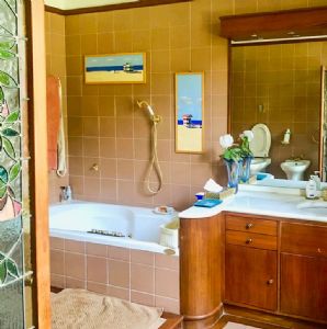 Villa Meraviglia : Ванная комната с ванной