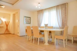 Villa Glicine : Dining room