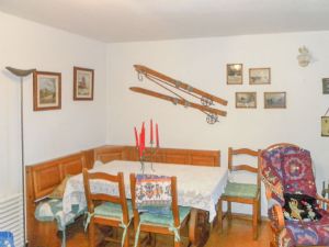 Appartamento Cerreto : Dining room