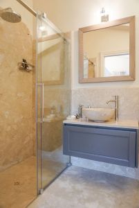 Villa Lina : Ванная комната с душем