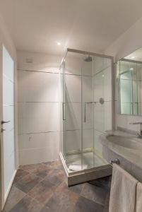 Appartamento Oasi : Bathroom with shower
