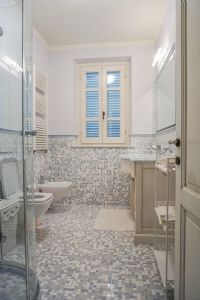 Villa Grecale : Bagno con doccia