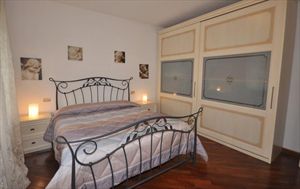 Villa Gialla  : master bedroom