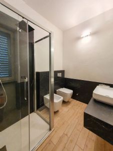 Villa Claudio  : Bathroom with shower