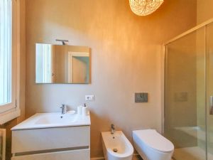 Villa Brezza Marina : Bathroom with shower