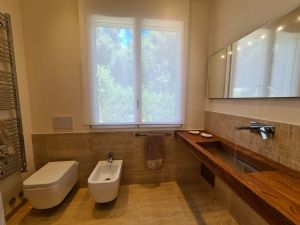 Villa Aeternitas : Bagno con doccia
