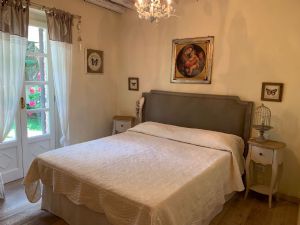 Villa il Gallo : спальня с двуспальной кроватью