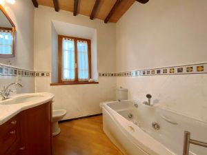 Villa Silenzio : Bagno con vasca