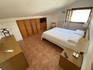 Villa Centro Forte : спальня с двуспальной кроватью