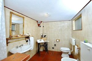 Appartamento Madeo : Bathroom