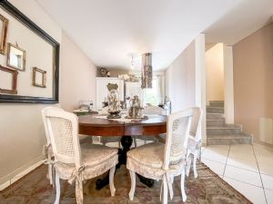 Villa Melinda : Dining room