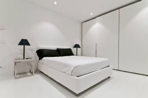Villa Cristal : спальня с двуспальной кроватью