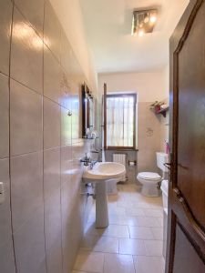 Villa Fresia : Ванная комната с ванной