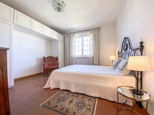 Villa Lucilla : спальня с двуспальной кроватью