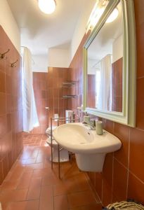 Villa Lucilla : Ванная комната