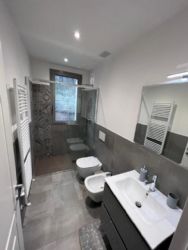 Villa Emotion View : Ванная комната с душем