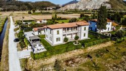 Villa Pisanica : Вид снаружи