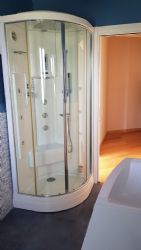 Villa Mare-Monti : Bagno con doccia