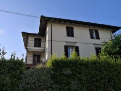 Appartamento Estate : appartamento in vendita  Marina di Pietrasanta