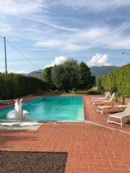 Villa Lucchesia : detached villa for sale  Lucca
