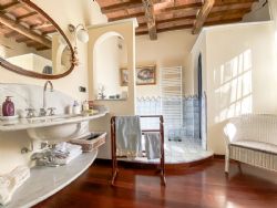 Villa Astra : Ванная комната