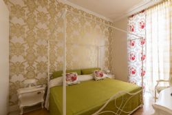 Villa Burlamacco : спальня с двуспальной кроватью