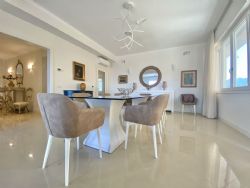 Appartamento Elite Forte : Dining room