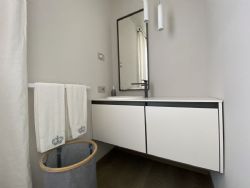 Villa Dream : Bathroom with shower