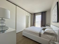 Villa Dream : спальня с двуспальной кроватью