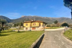 Villa Olivella : villa singola in vendita  Pieve di Camaiore