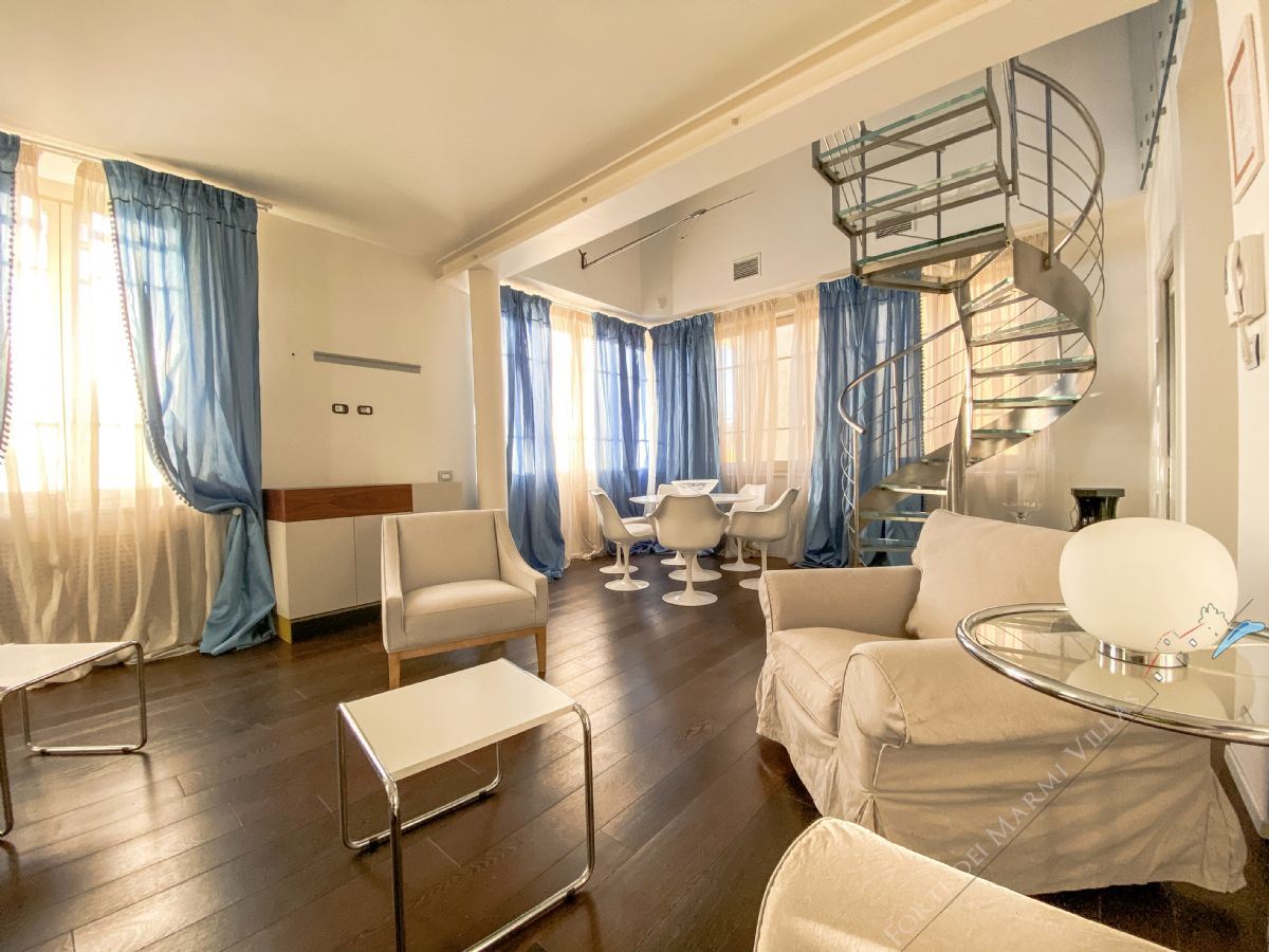 Appartamento White Lux apartment to rent and for sale Forte dei Marmi