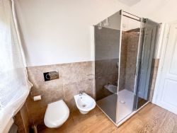 Villa Carmen : Ванная комната с душем