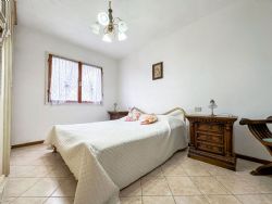 Villetta Danny : спальня с двуспальной кроватью