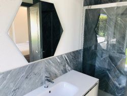 Villa Tosca : Bathroom with shower