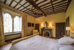 Villa Puccini Lucca : master bedroom