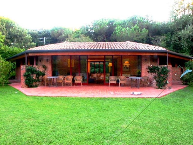 Villa Ronchi : Outside view