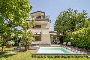 Villa Enrico  : Outside view