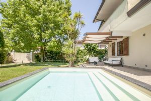 Villa Enrico  : Swimming pool