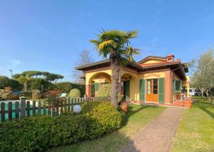 Villa Imperiale  : Outside view